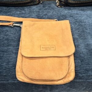 Kenneth Cole Crossbody bag, genuine leather, color: camel 🐪